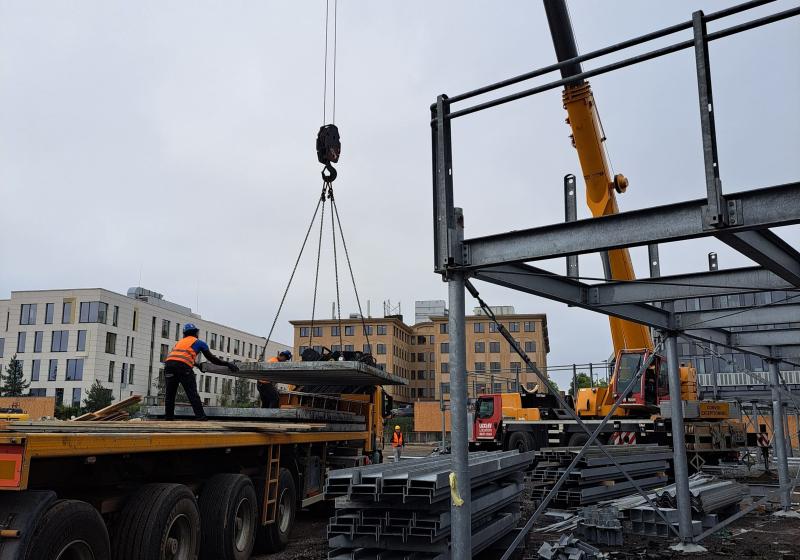 Grutage parking aérien modulaire renault réemploi