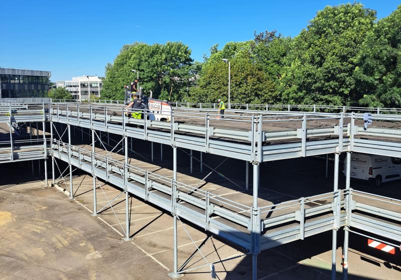 Rabotage des enrobés projet réemploi matériaux parking aérien renault